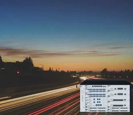 Ali lahko izdelek HT6000 oddaja 2x100G + 5x10G Ethernet kanale v več kot 110 km?